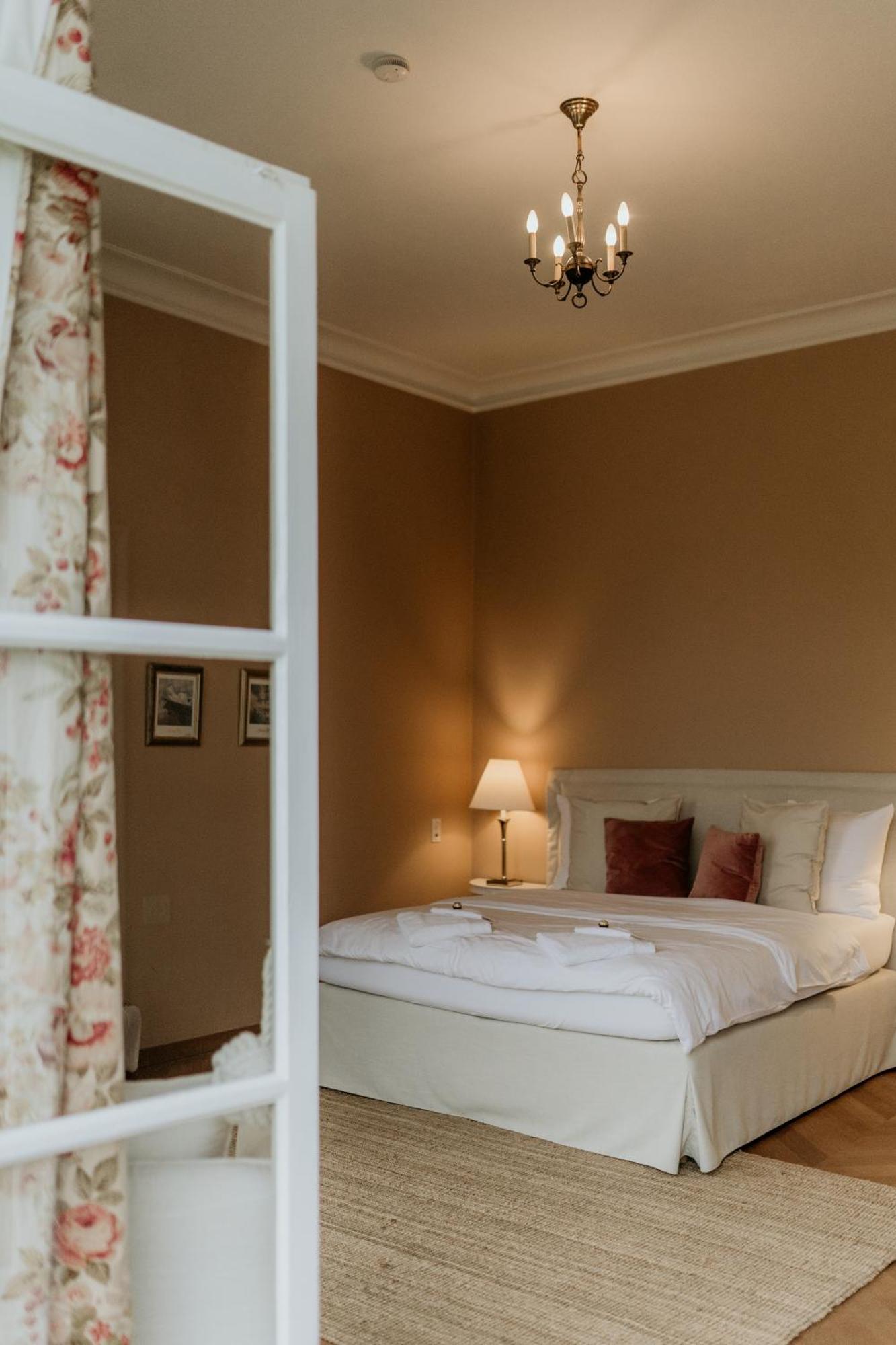 B&B Kasteel Den Tip Arendonk Exteriör bild