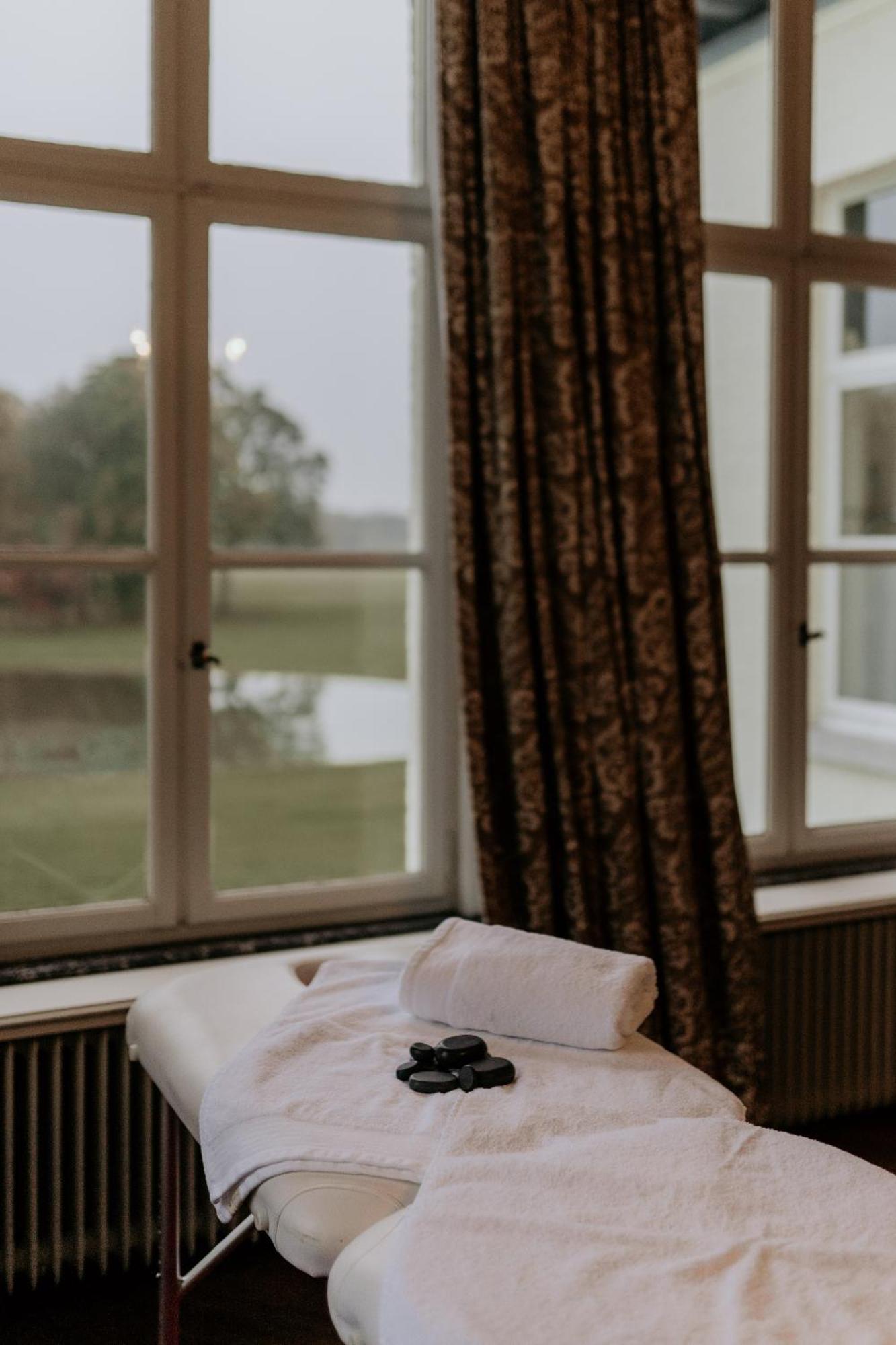 B&B Kasteel Den Tip Arendonk Exteriör bild